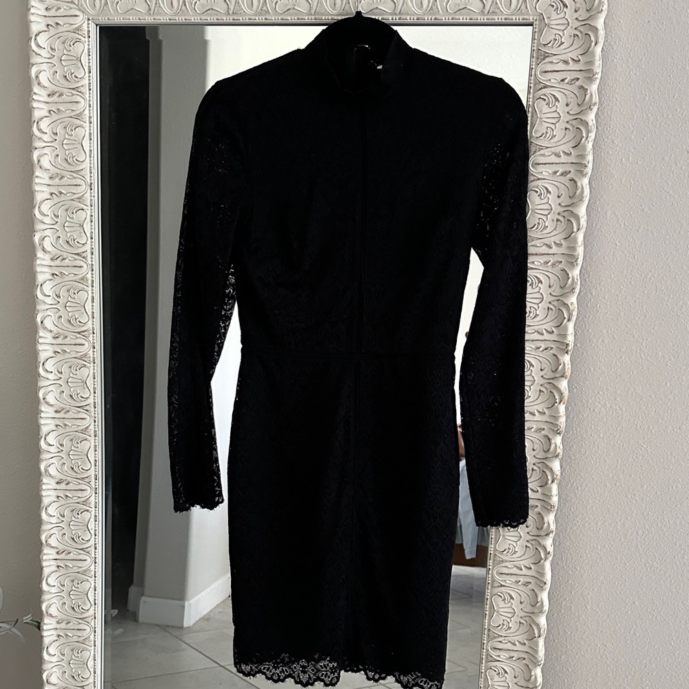 Aritzia Wilfred Free Black Lace Long-Sleeve Dress